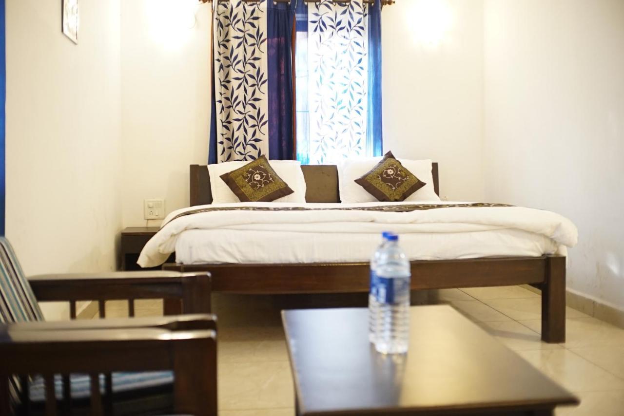 Hotel Casita Вагатор Экстерьер фото